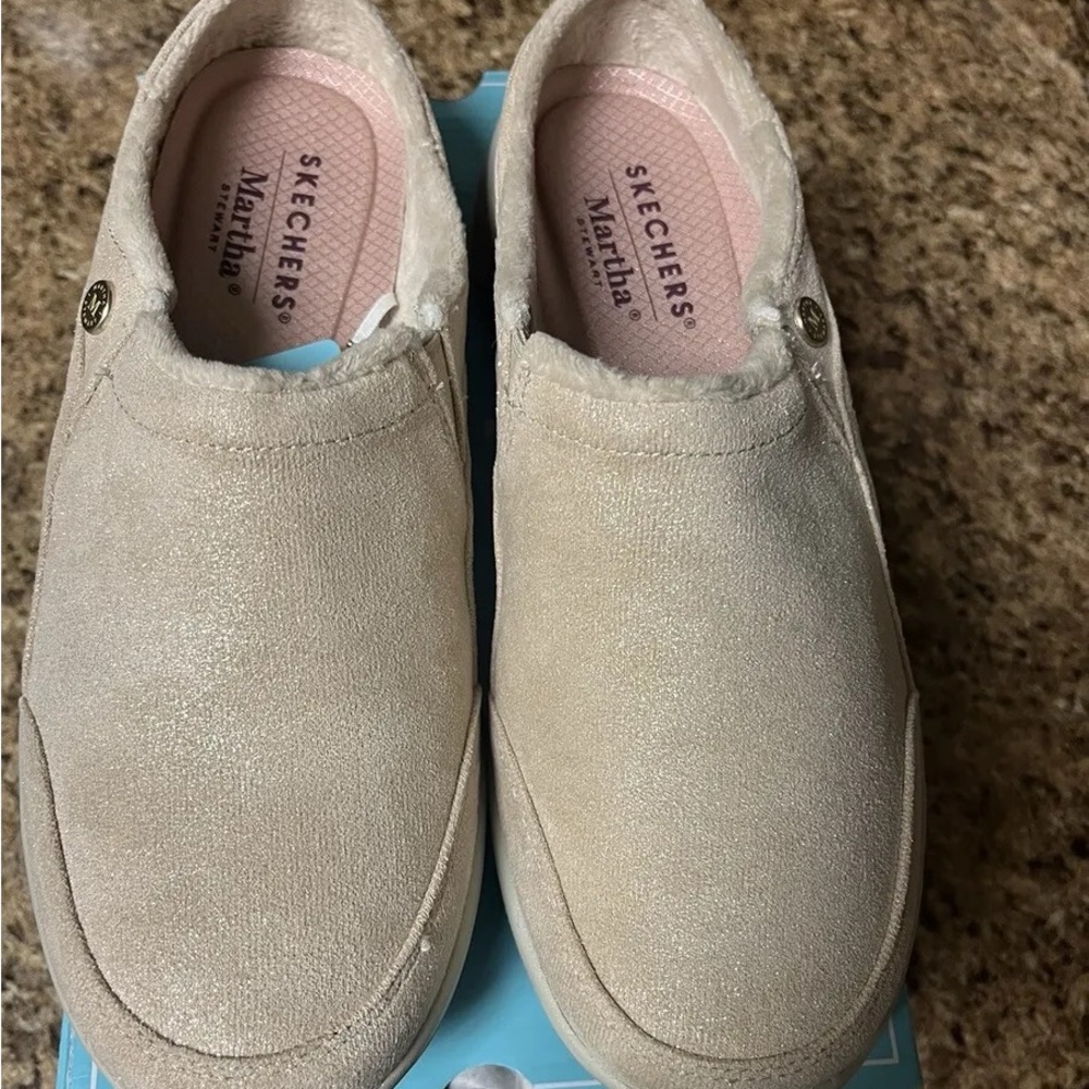 Skechers Women’s Clog Slip on Shoes 8.5 NWT
